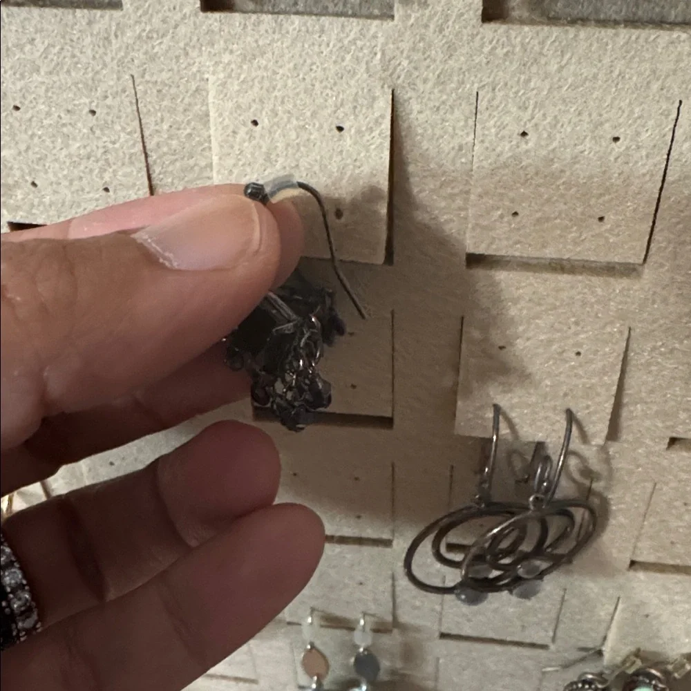 122 - Picture 2 of 2